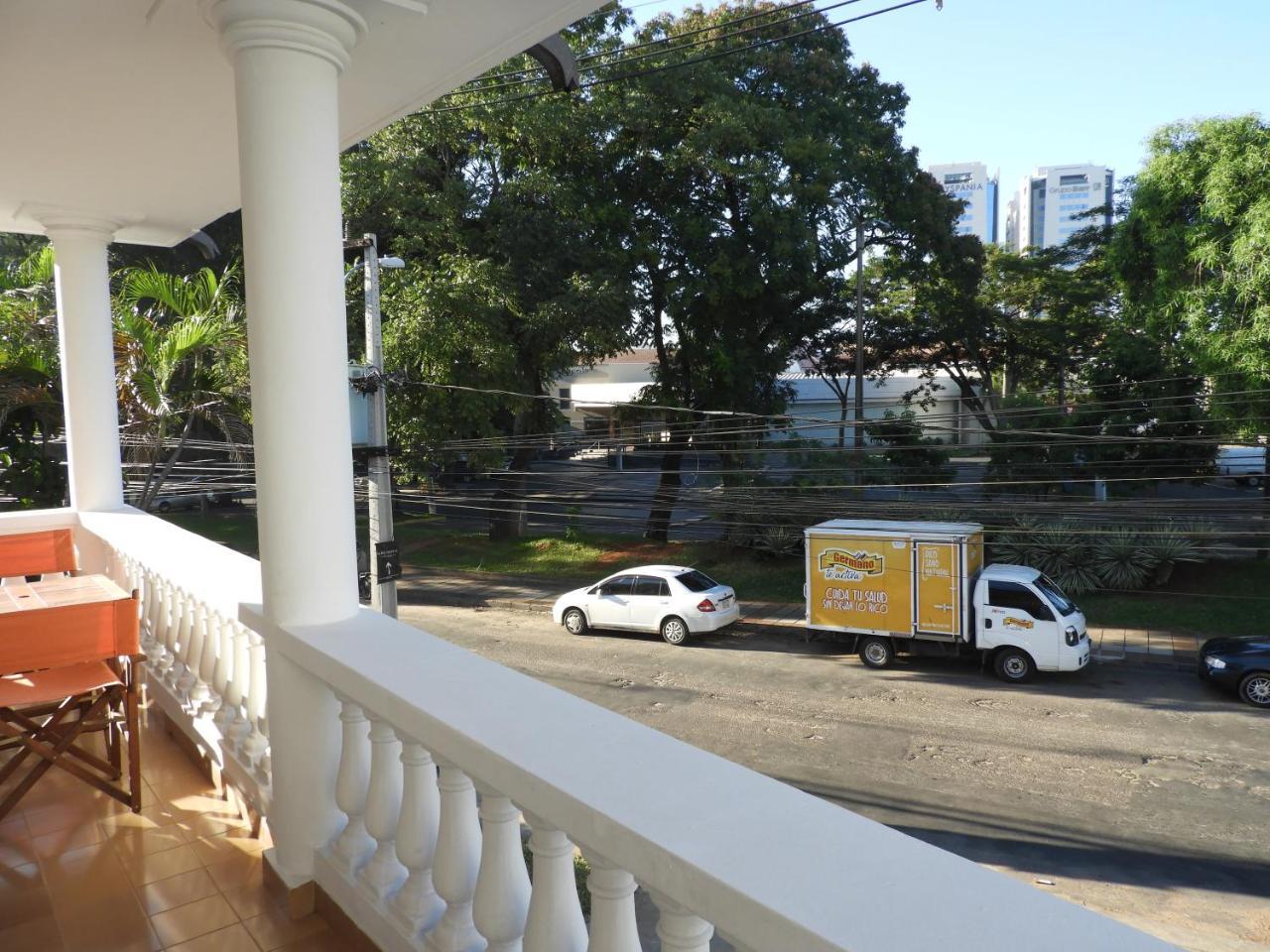 Hotel Casa Jardin Asuncion Ngoại thất bức ảnh